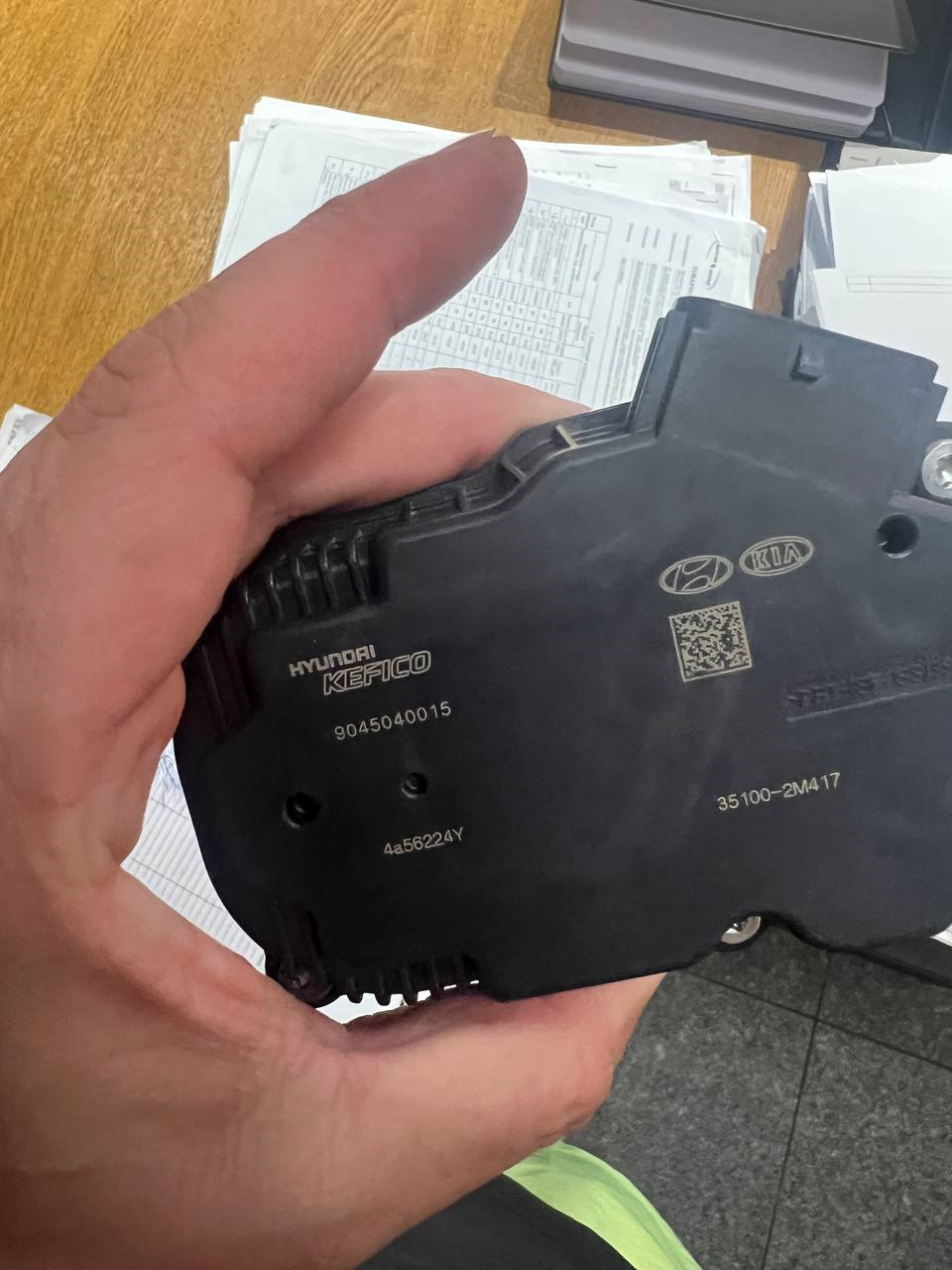 Фото в бортжурнале KIA K5 (3G). Запчасти на фото: 351002M417