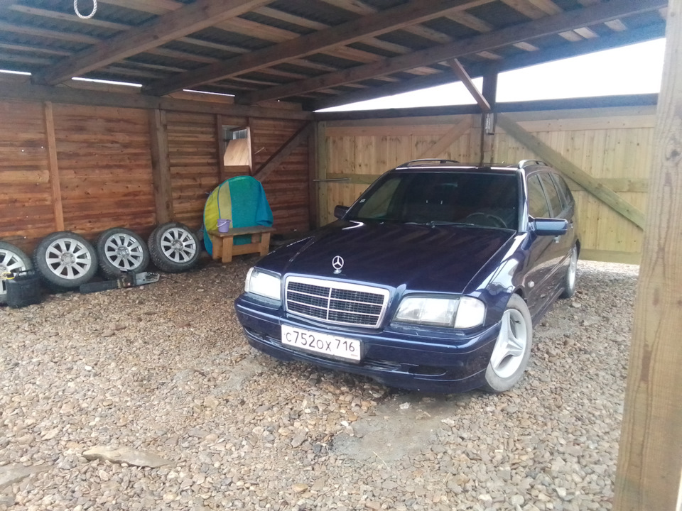 Фото в бортжурнале Mercedes-Benz C-Class Estate (S202)