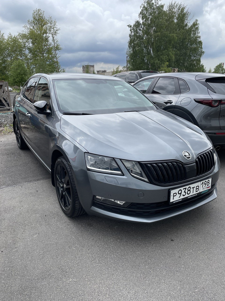 Мойка, химчистка салона, оклейка пленкой фар, покрытие воском — Skoda  Octavia A7 Mk3, 1,4 л, 2019 года | мойка | DRIVE2