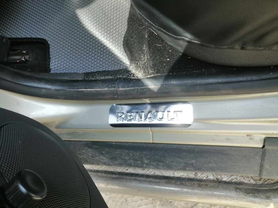 Накладки на пороги Рено Дастер 👍 — Renault Duster (1G), 1,6 л, 2012 ...