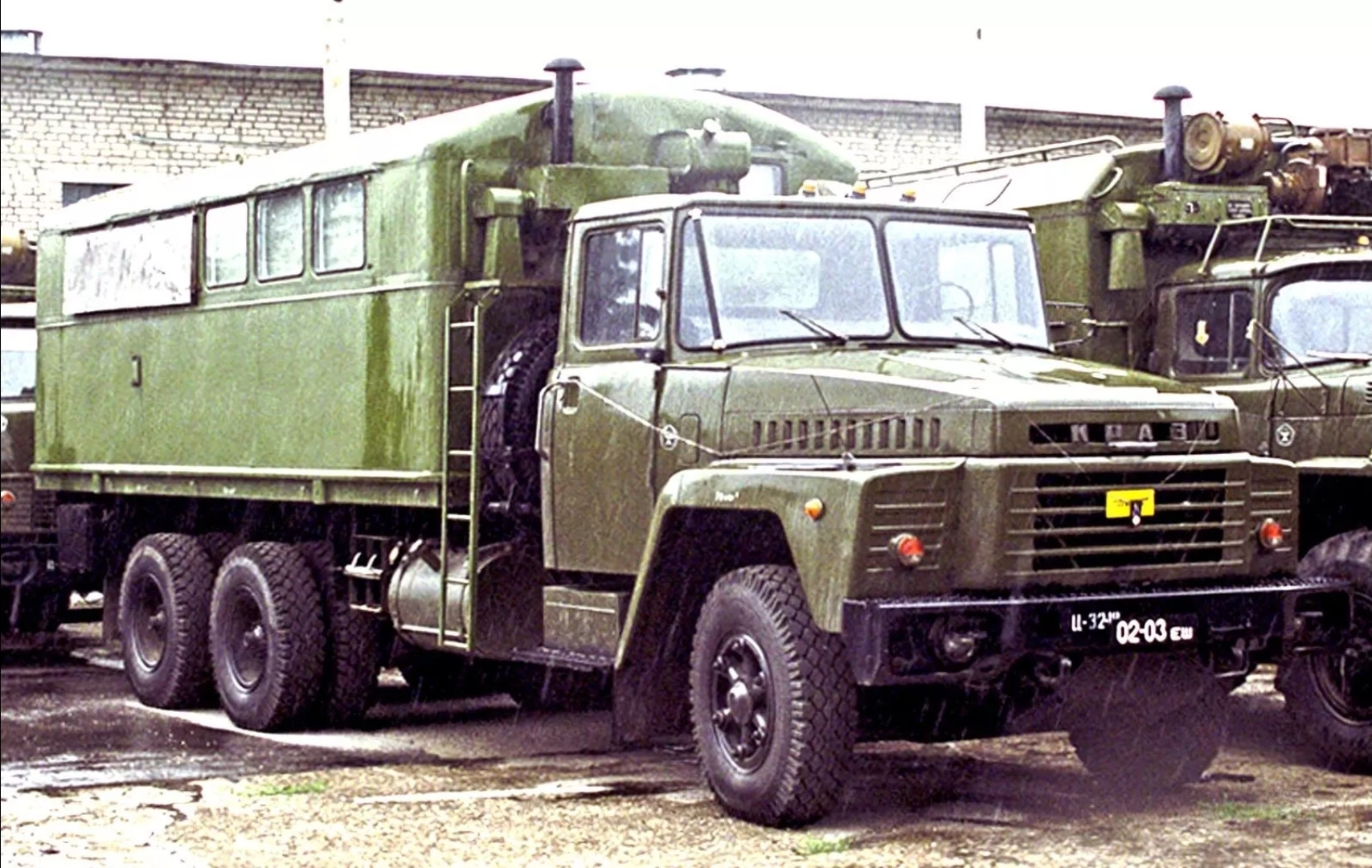 Покупка газ 3301 в армии фото цена