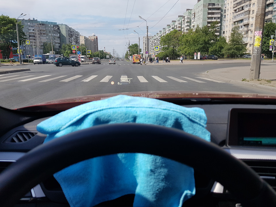 Проекция на лобовое стекло автомобиля bmw. Смотреть фото Проекция на лобовое стекло автомобиля bmw. Смотреть картинку Проекция на лобовое стекло автомобиля bmw. Картинка про Проекция на лобовое стекло автомобиля bmw. Фото Проекция на лобовое стекло автомобиля bmw
