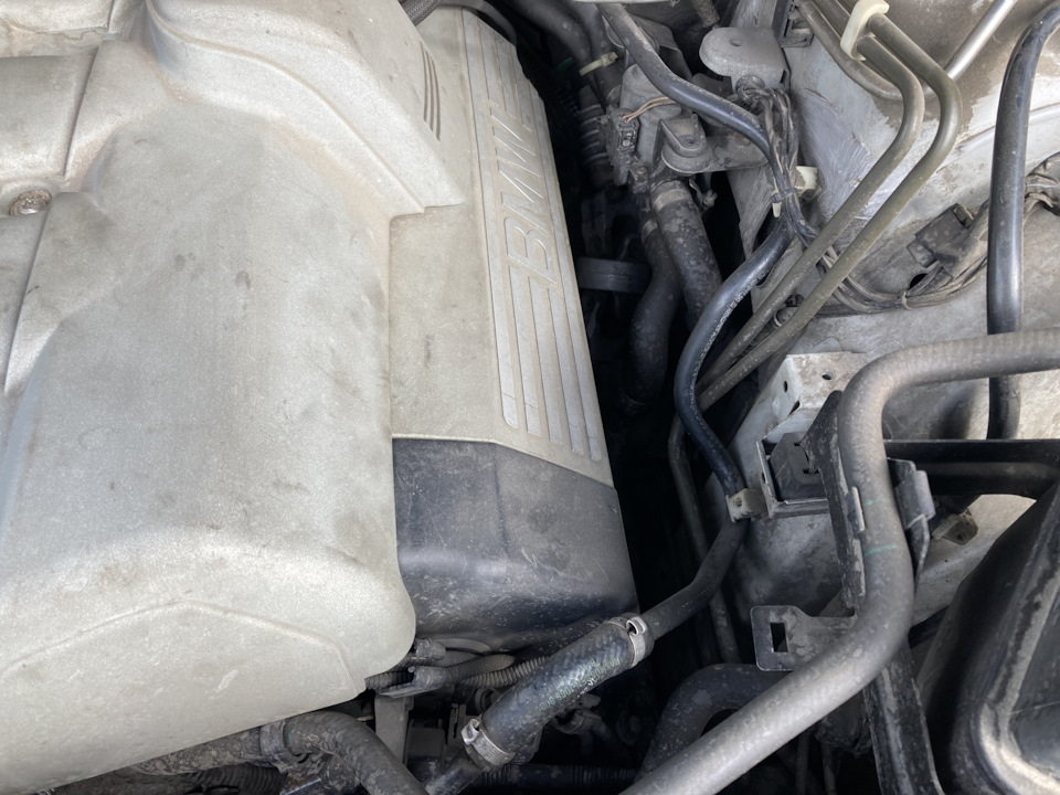 Photo from the logbook BMW X5 (E53)