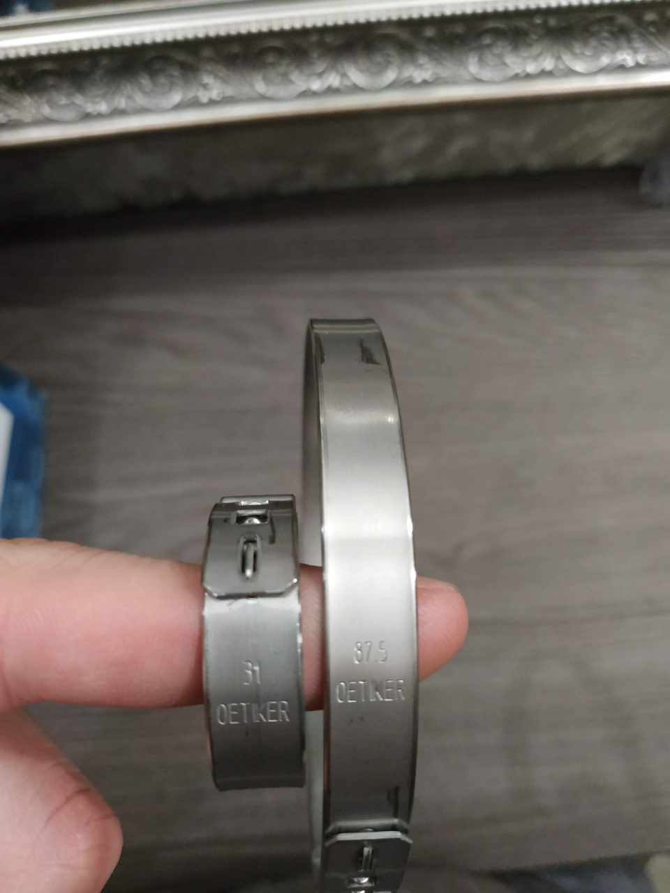 Хомуты шарикового шруса — Toyota Avensis II