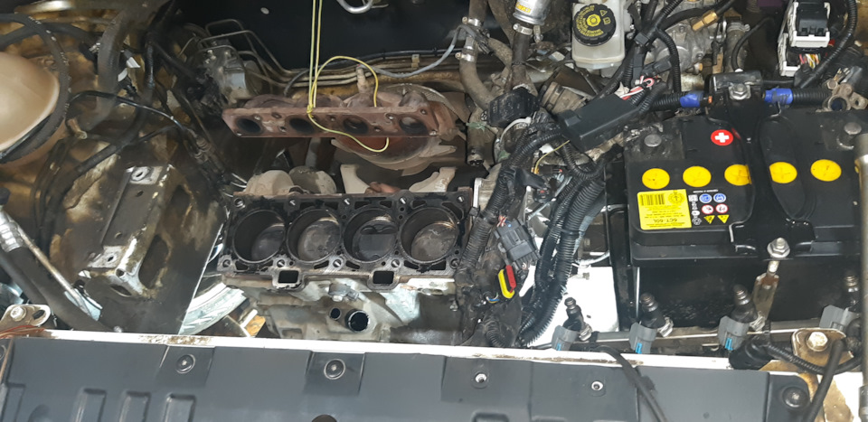 Сняли гбц — Lada Vesta SW Cross (1G)