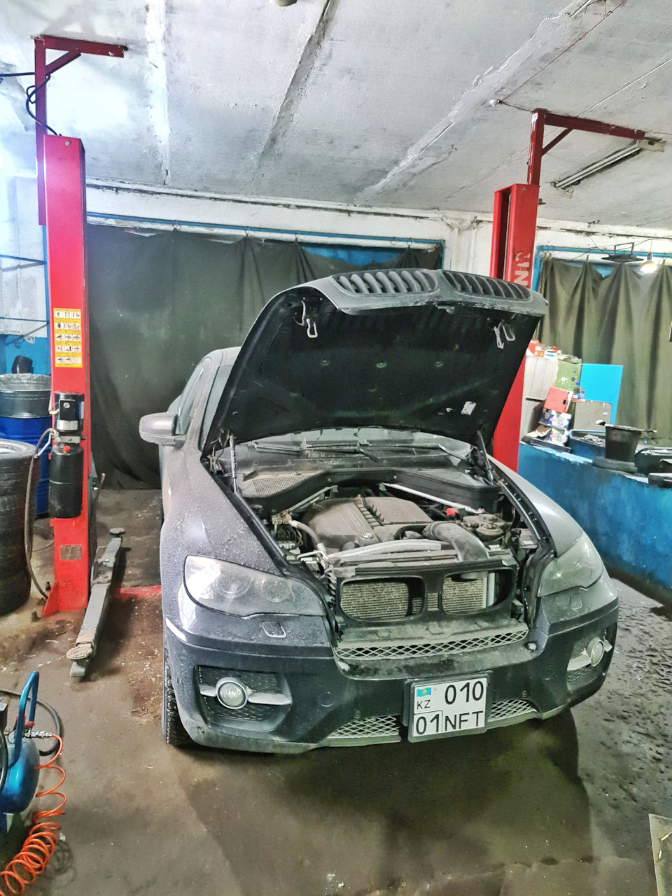 оставил на день — BMW X6 (E71/E72)