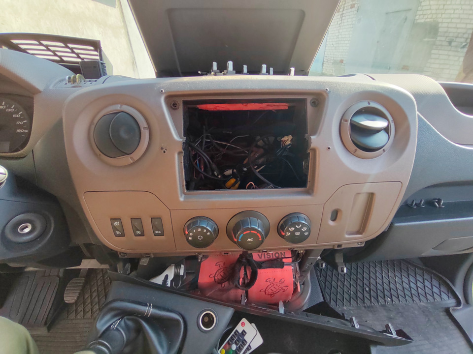 Photo from the logbook Renault Master (3G)
