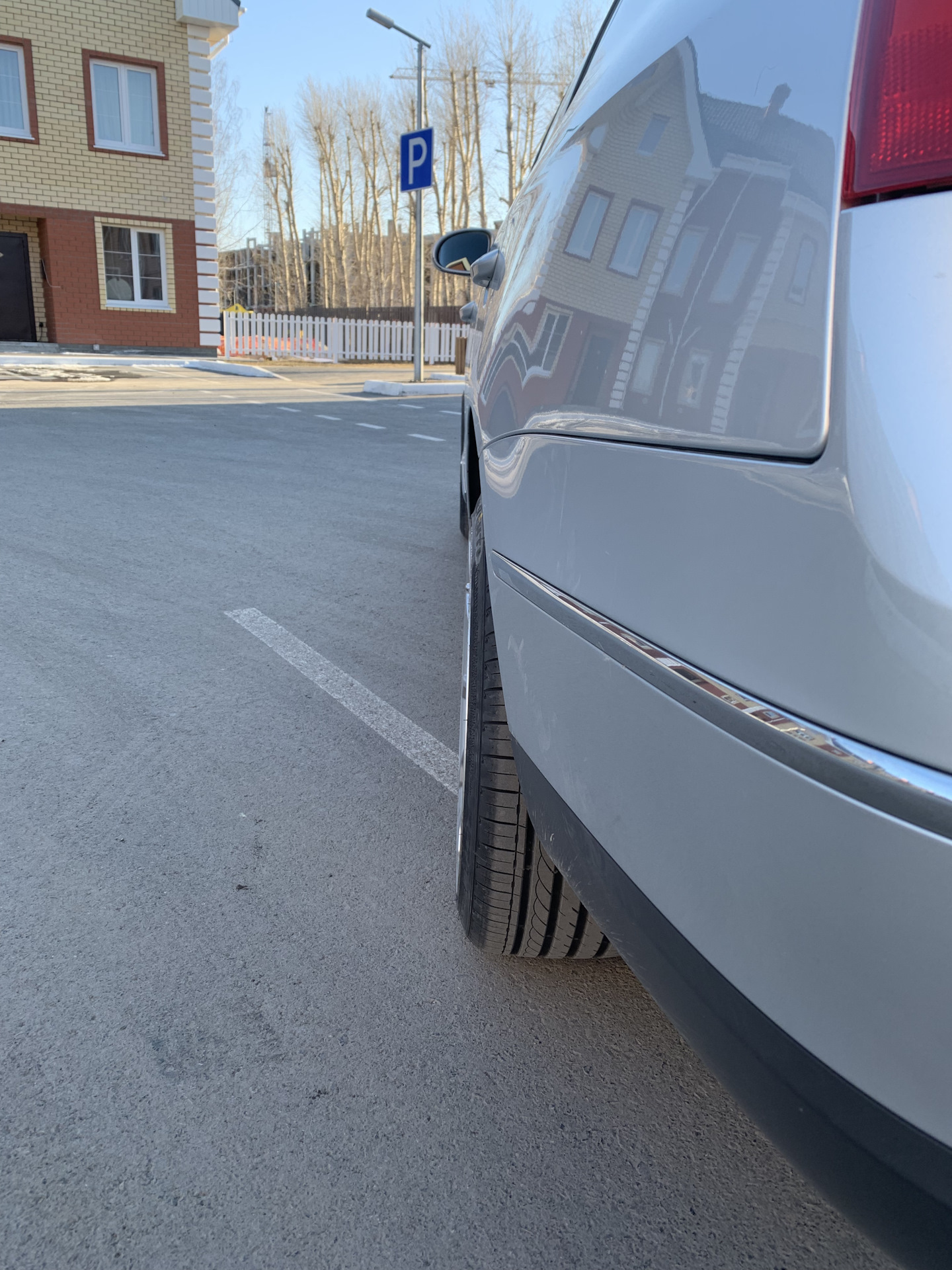 Новые диски r18)и вопрос про занижение — Volkswagen Passat B6, 2 л ...