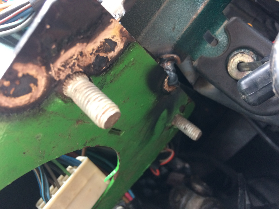 оторвался руль, что делать ? — Lada 21074, 1,6 л, 2005 года | визит на ...