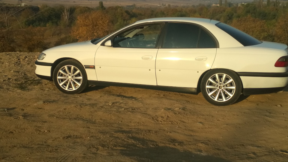Фары депо ксенон — Opel Omega B, 2 л, 1995 года | ДТП | DRIVE2