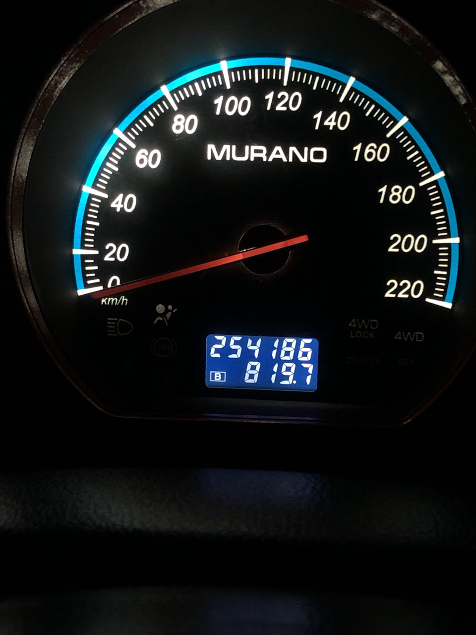 Фото в бортжурнале Nissan Murano I. Запчасти на фото: 254186