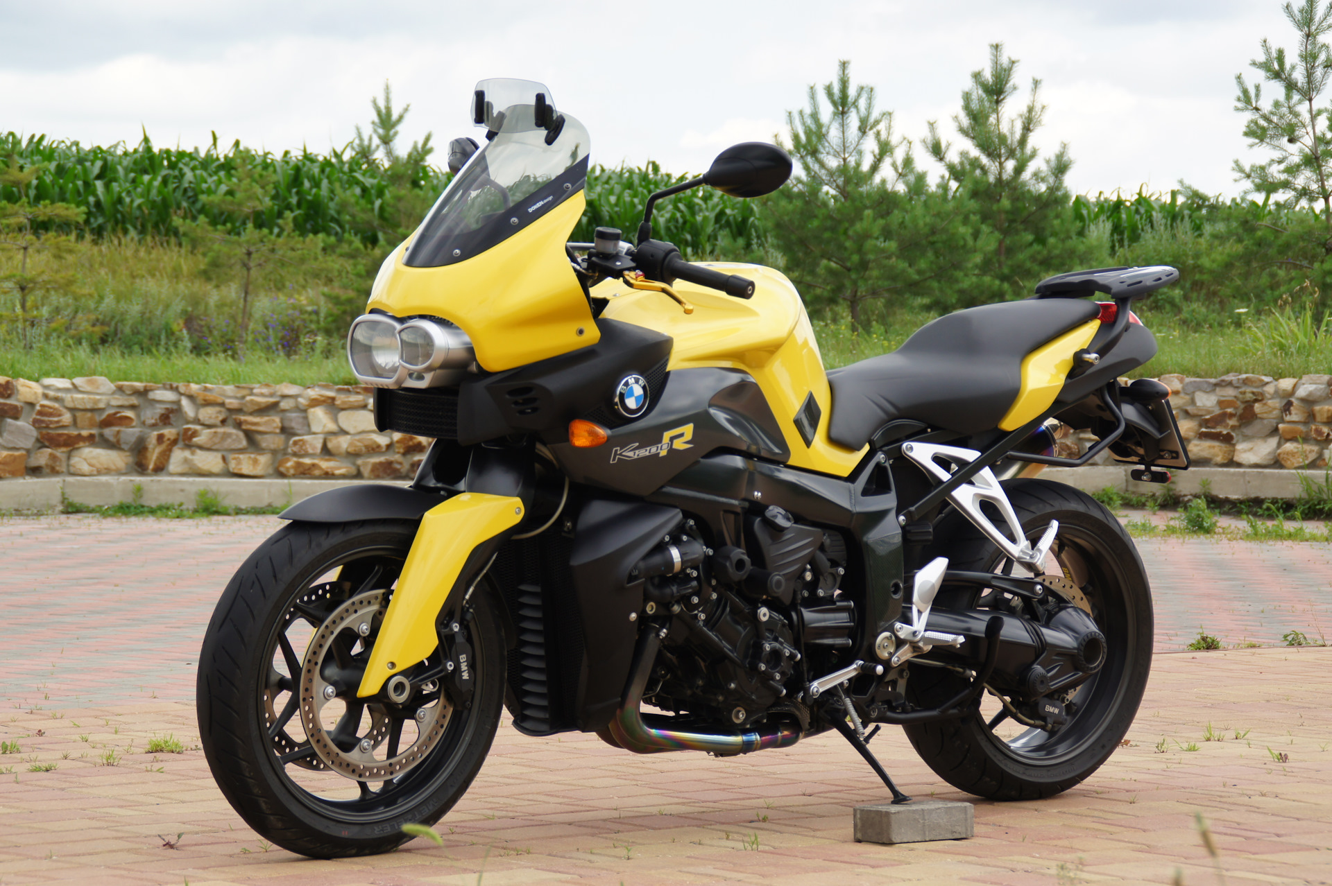 BMW k1200r