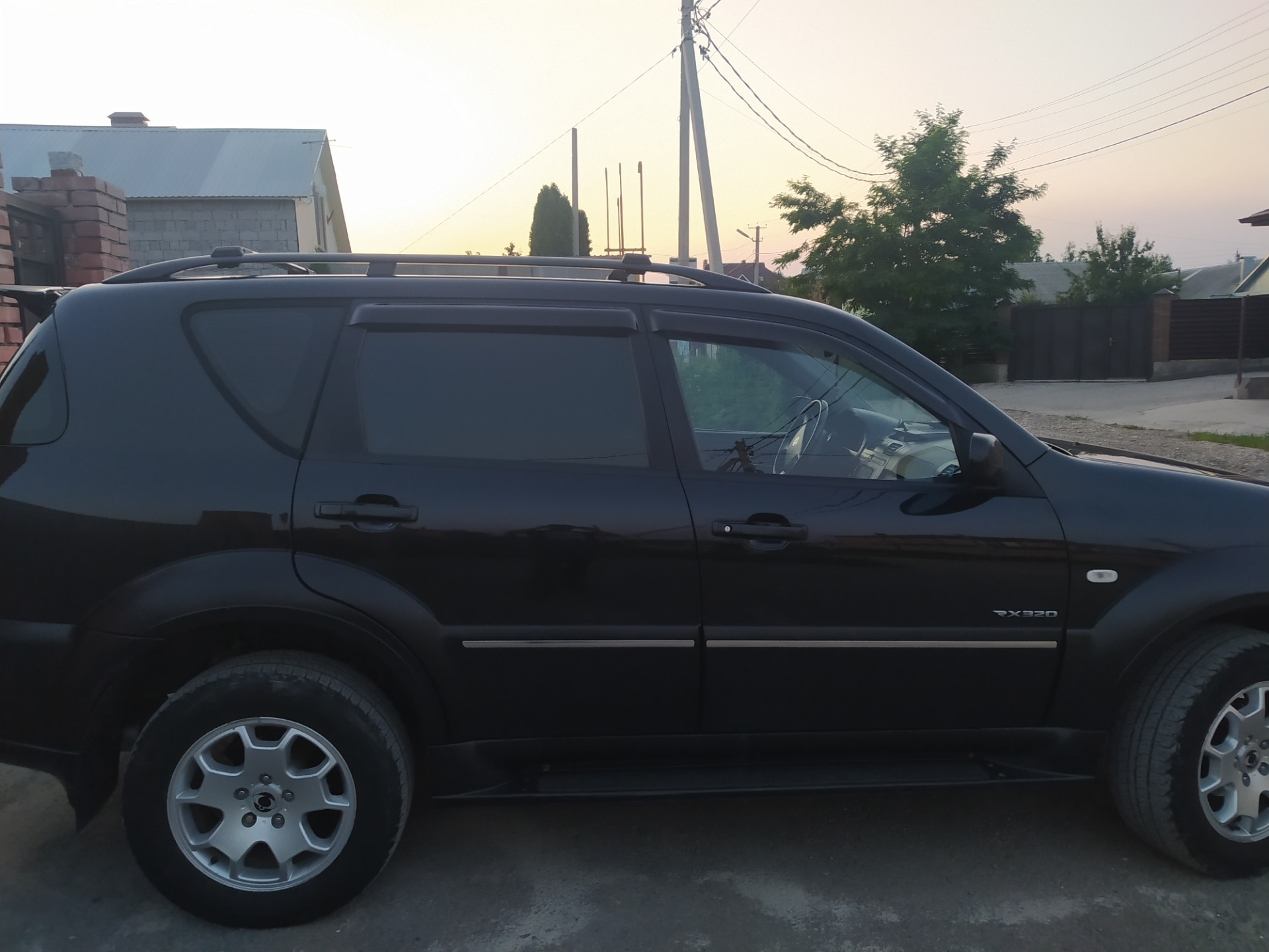 Установка дефлекторов окон — SsangYong Rexton (2G), 3,2 л, 2007 года ...