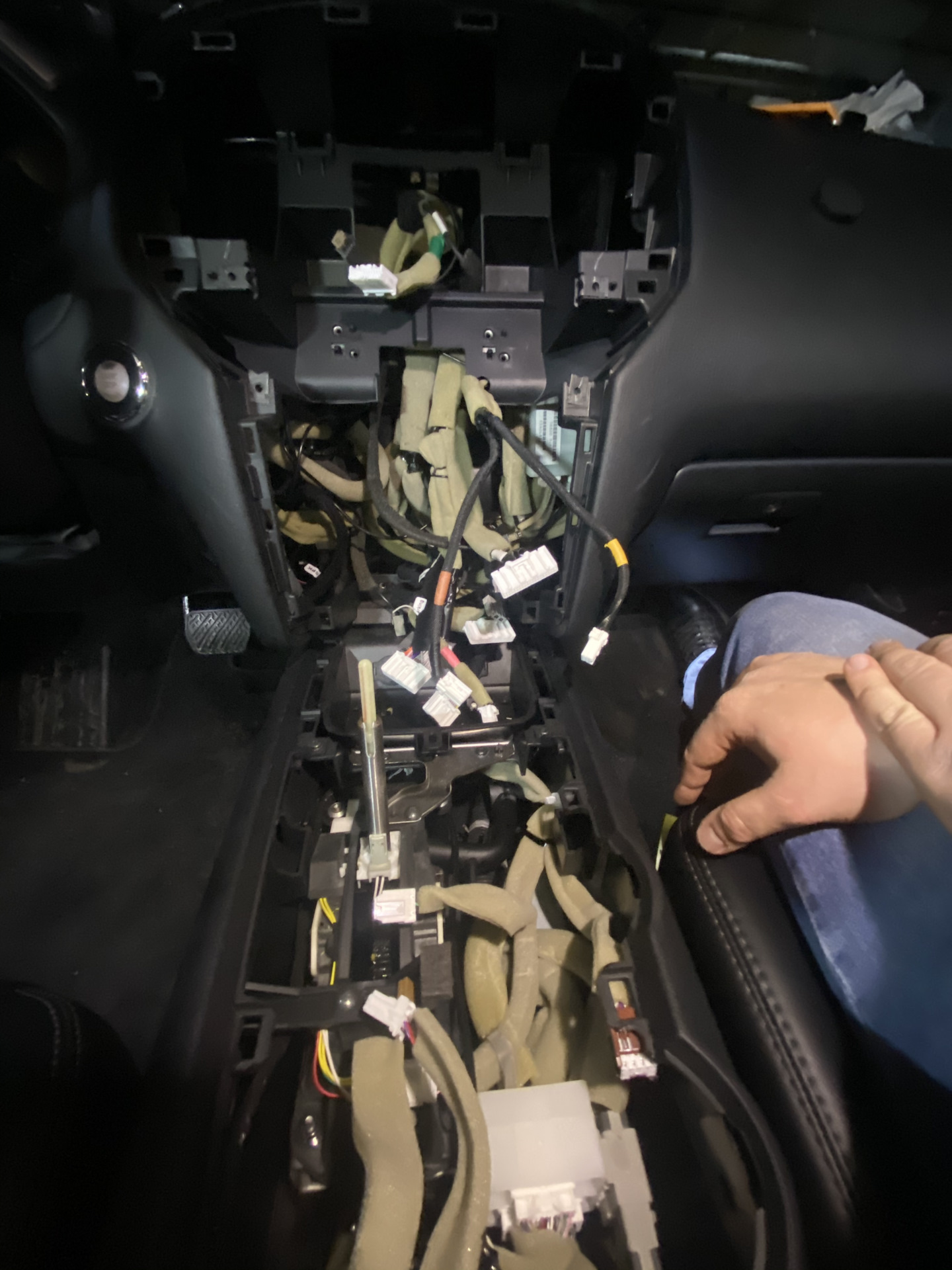 Apple CarPlay в Nissan Pathfinder IV (Часть 2) — Nissan Pathfinder (4G