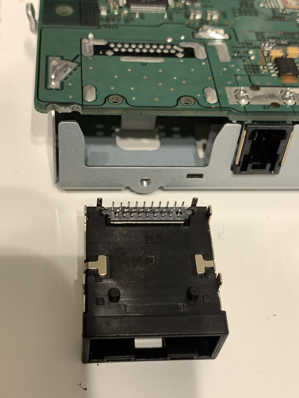 Hdmi в автомобиле для чего