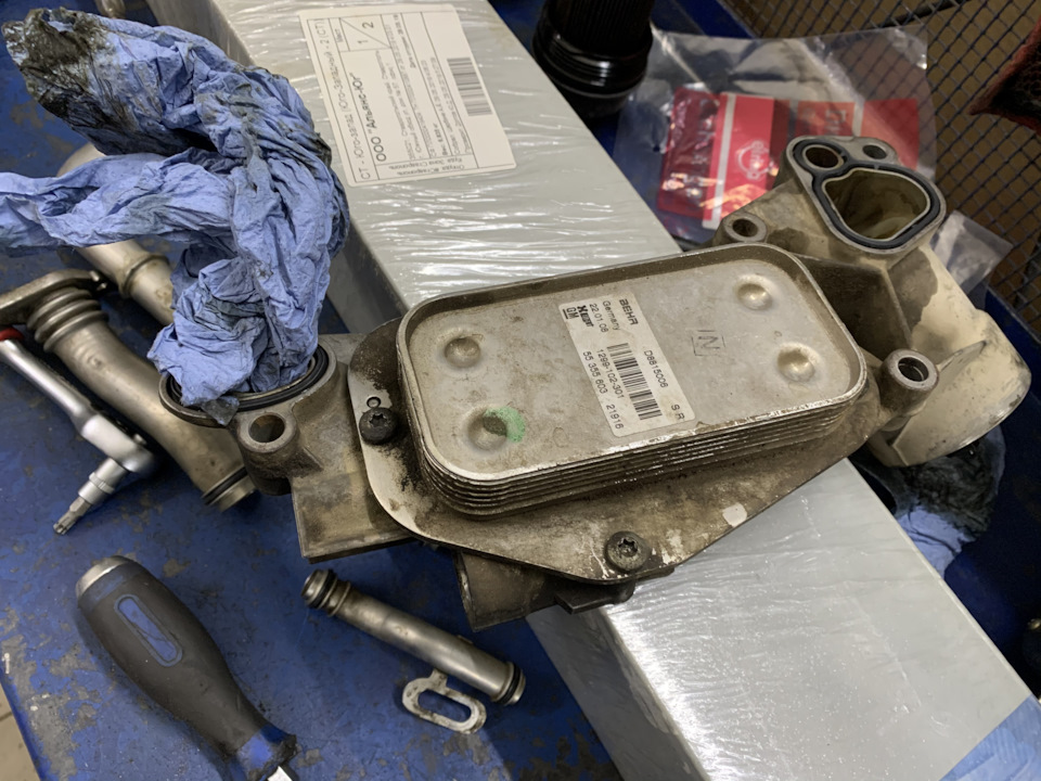 Фото в бортжурнале Opel Astra H GTC. Запчасти на фото: 1299102301, Z1916