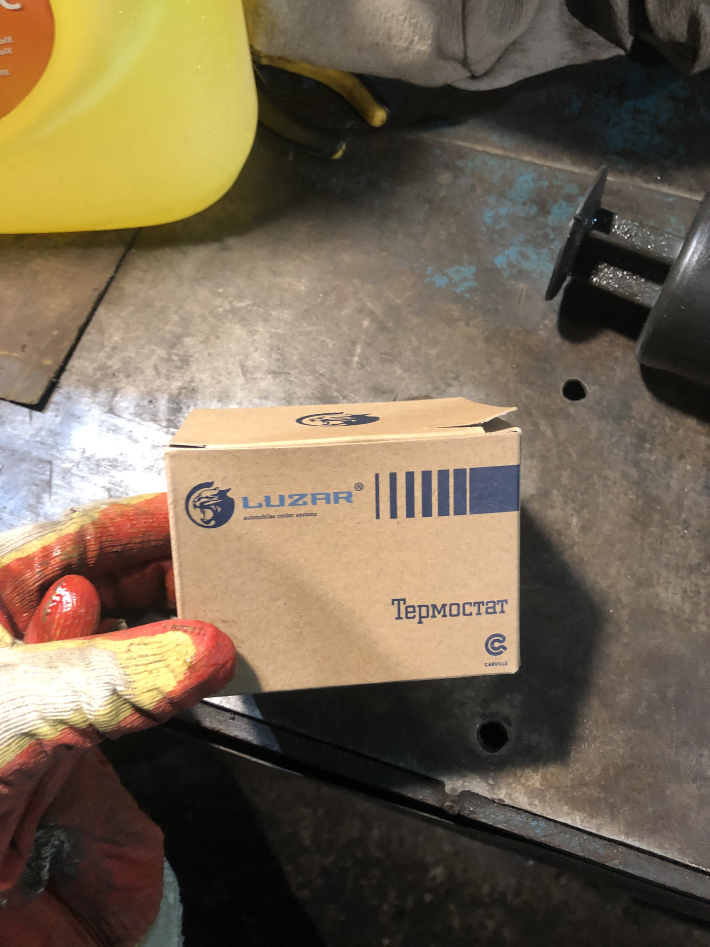 Зимний термостат и меняем тосол на антифриз 🤘на КАЛИНВАГЕН 😎 — Lada ...