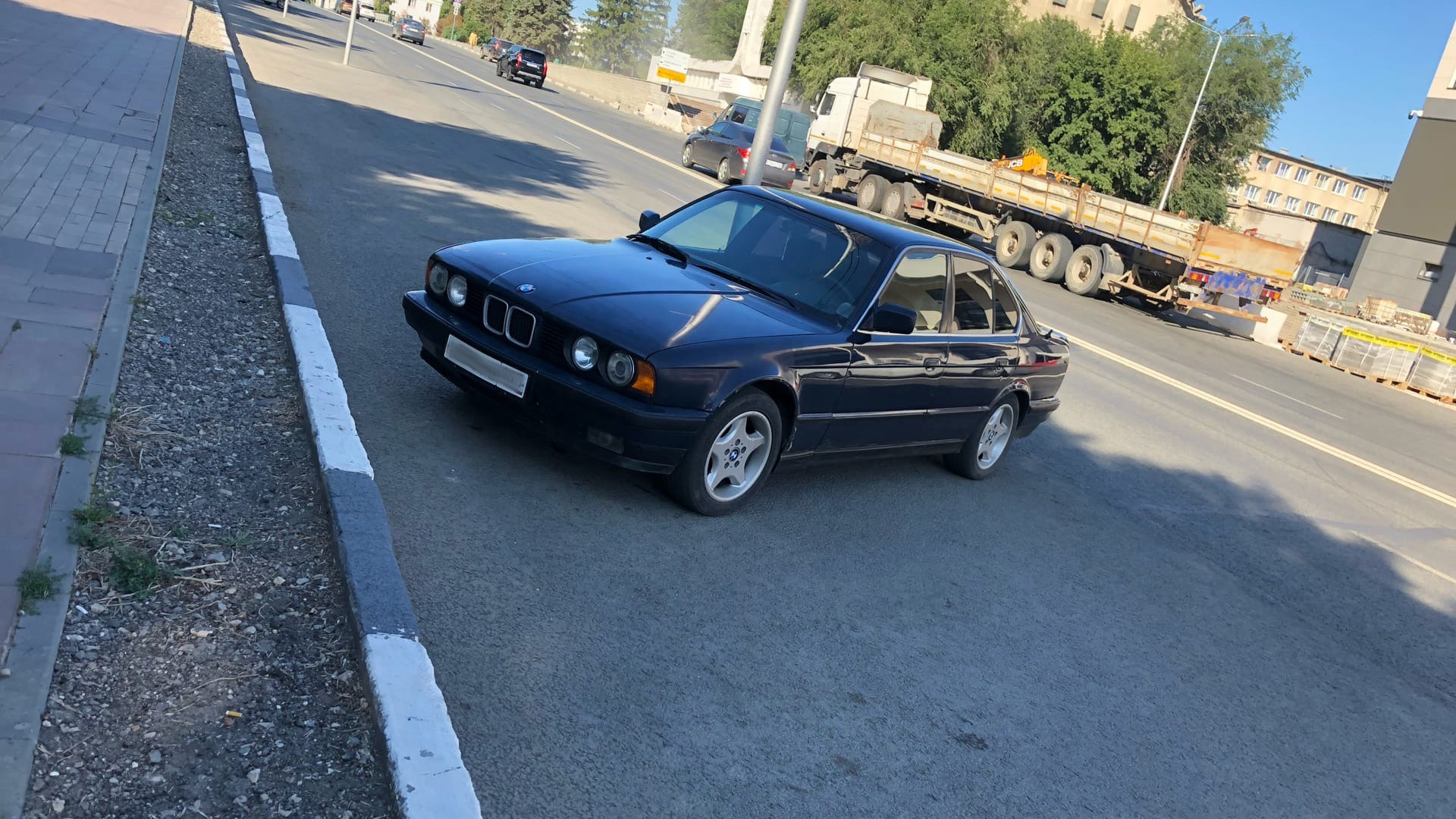 BMW 5 series (E34) 2.0 бензиновый 1990 | Злая Зайка на DRIVE2