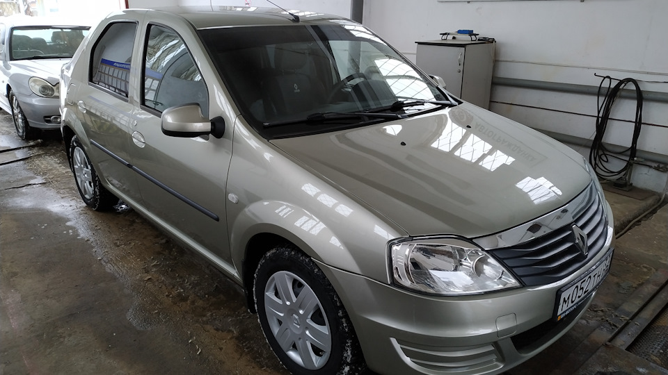 Я просто обожаю экономичность малютки) — Renault Logan (1G), 1,4 л ...