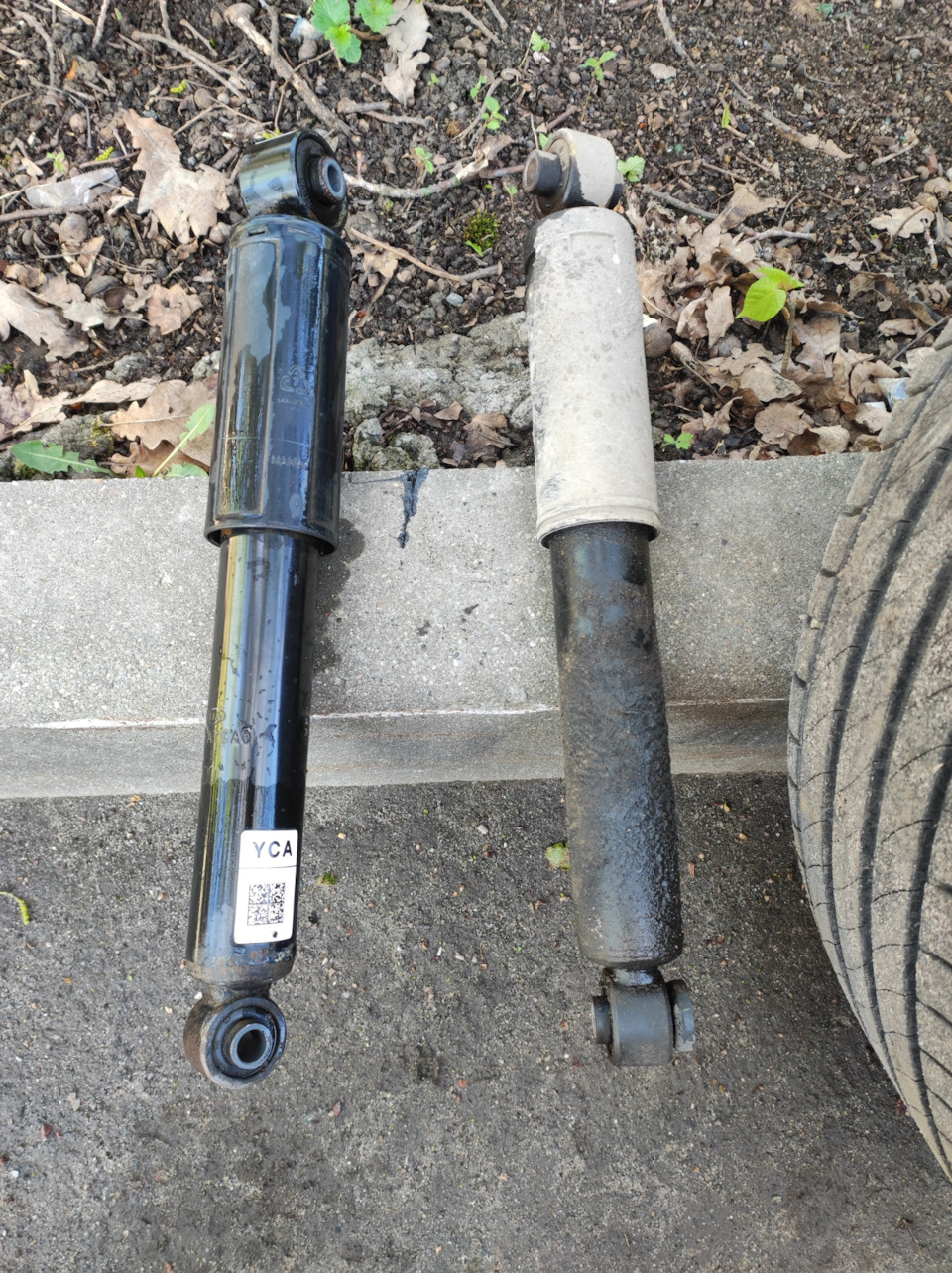 Стойка CTR проехала 20 тысяч и потекла — KIA Cerato (3G), 2 л, 2017 ...