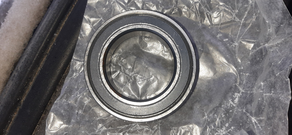 Замена промежуточного подшипника 2. — Ford C-Max I, 2 л, 2007 года ...