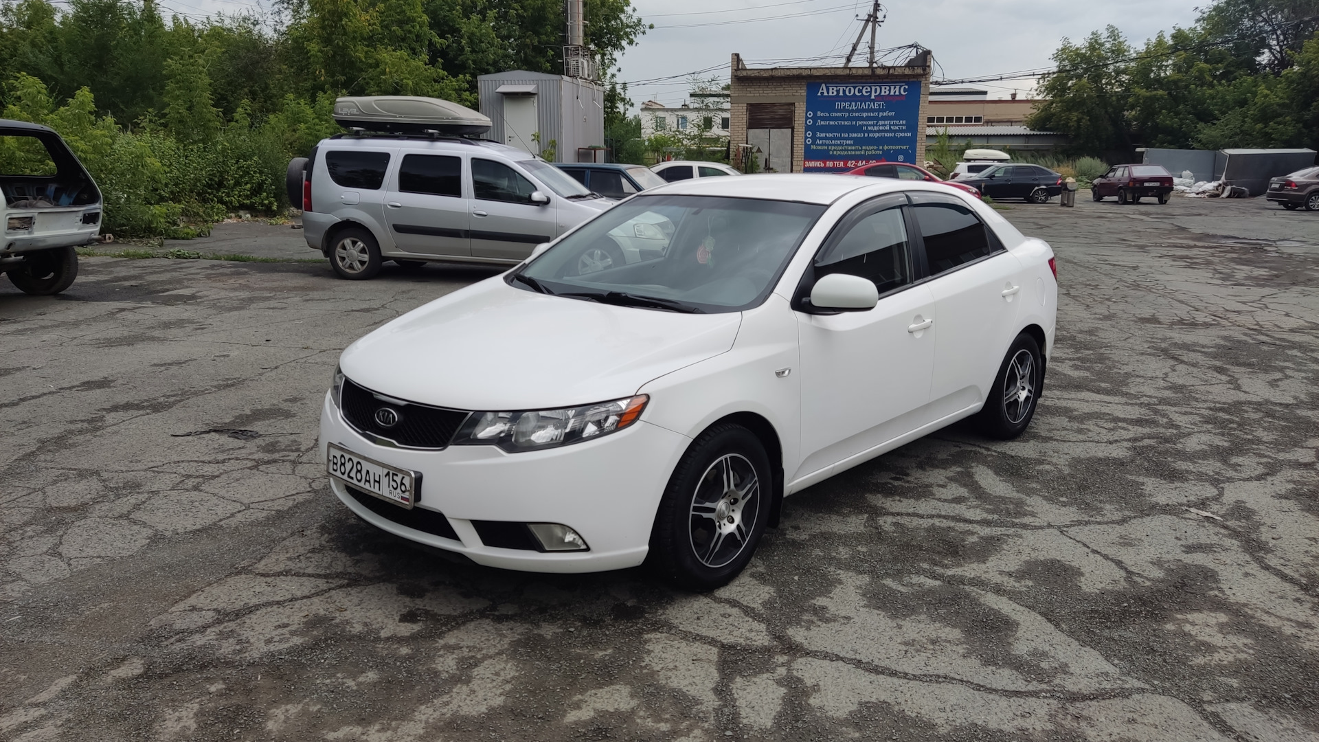 KIA Forte (1G) 1.6 бензиновый 2009 | 