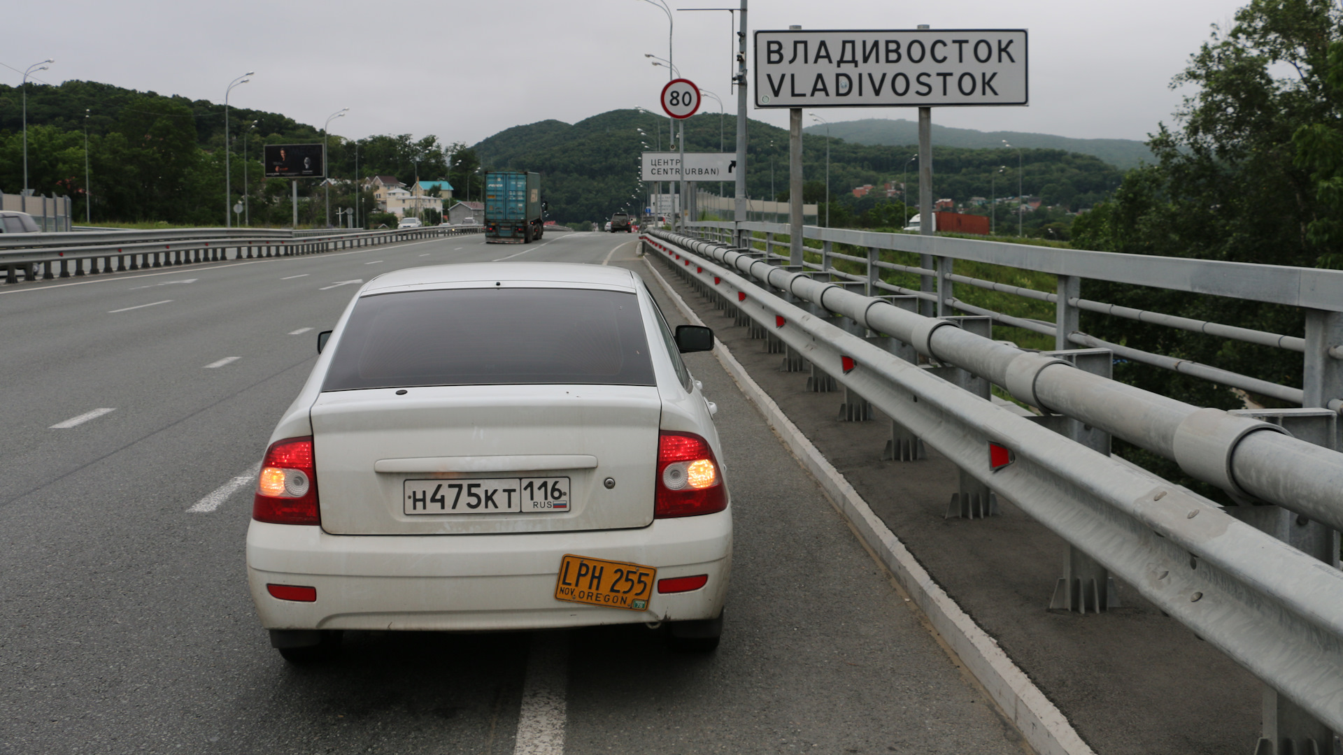 Lada Приора хэтчбек 1.6 бензиновый 2010 | Continental на DRIVE2