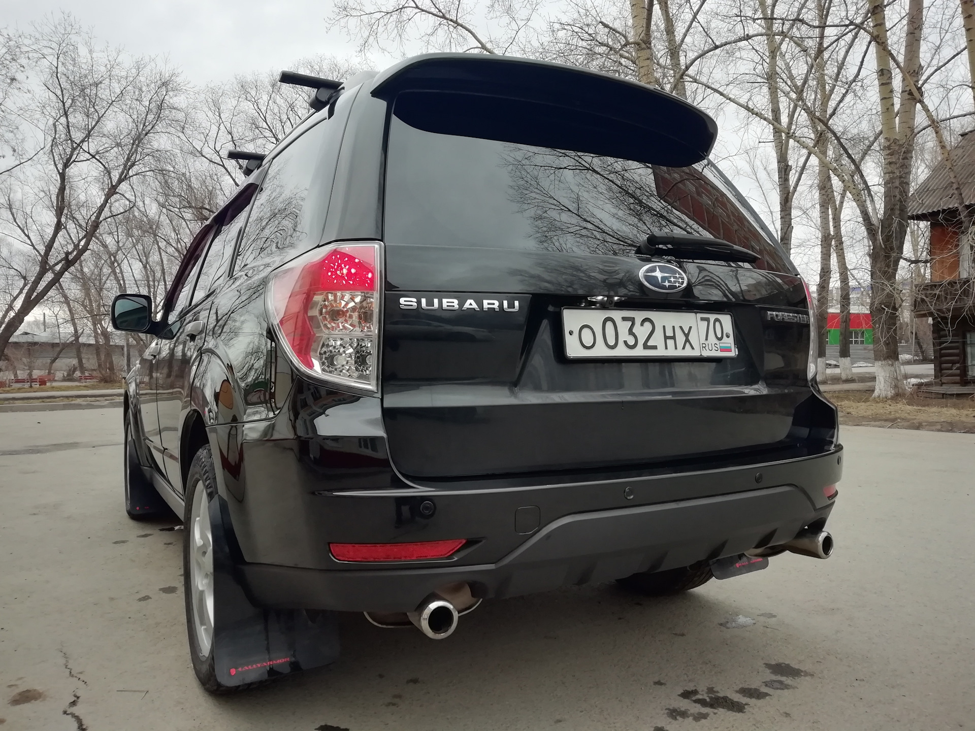 Бампер задний subaru forester