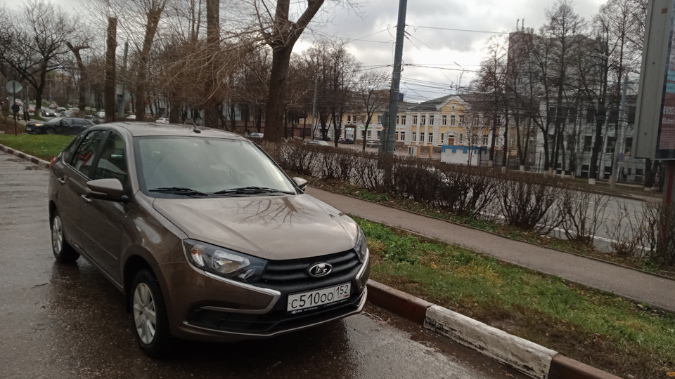 Концевик капота — Lada Гранта Лифтбек (2-е поколение), 1,6 л, 2022 года ...