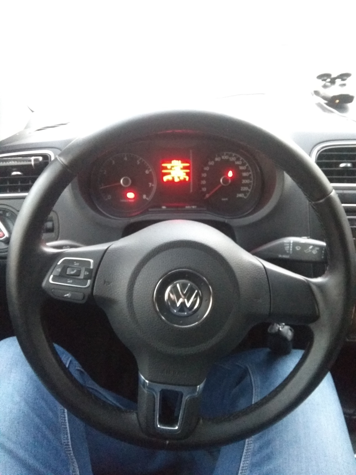 Как снять руль поло 2019 Ремонт руля - Volkswagen Polo Sedan, 1,6 л, 2013 года своими руками DRIVE2
