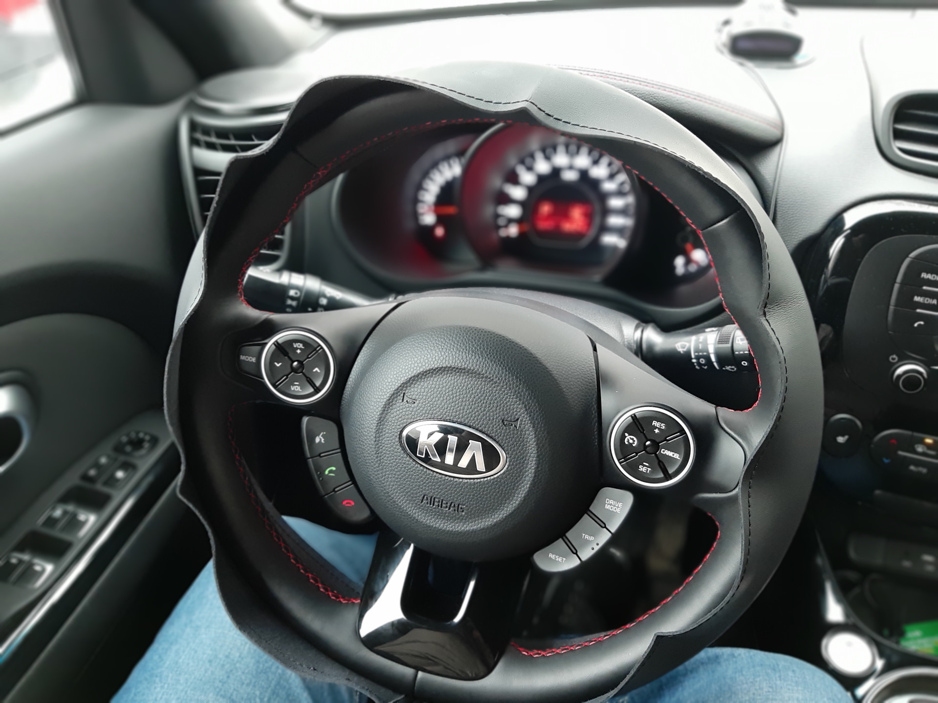 Руль Kia Soul 2