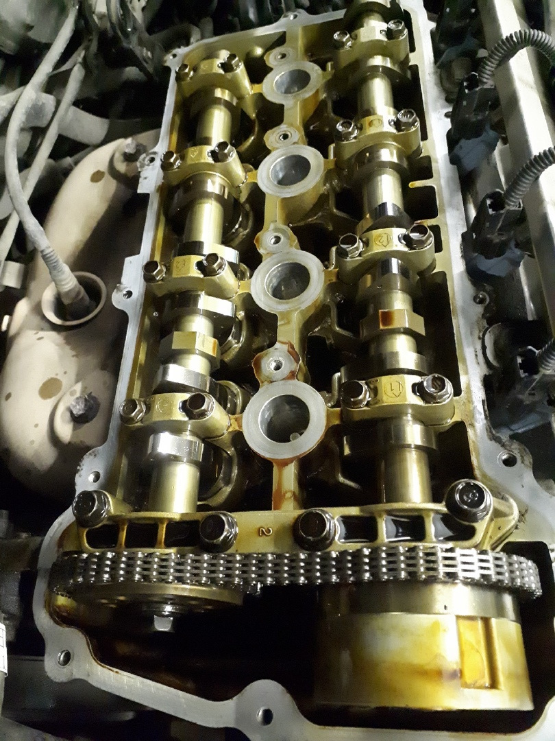 Очередное ТО + замена прокладки клапанной крышки и сальника привода ...