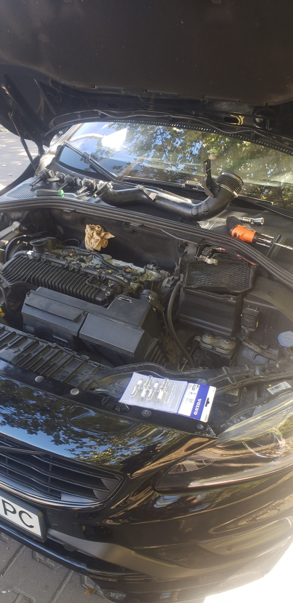 Свечи — Volvo S60 (2G), 2,5 л, 2015 года | плановое ТО | DRIVE2