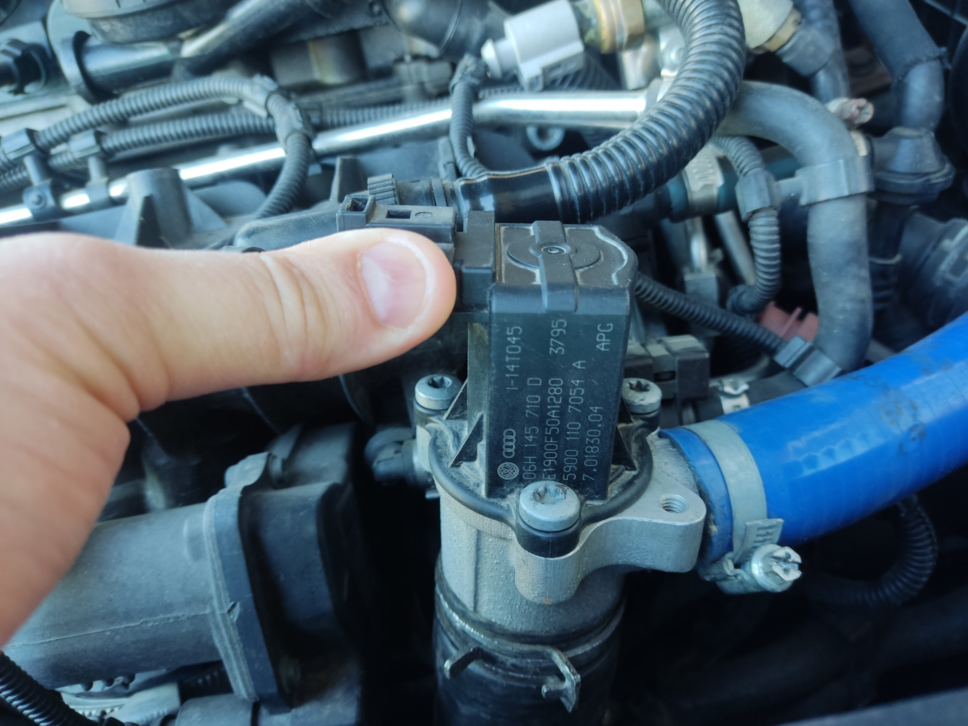 Помпаж турбины — Volkswagen Golf GTI Mk5, 2 л, 2007 года | тюнинг | DRIVE2