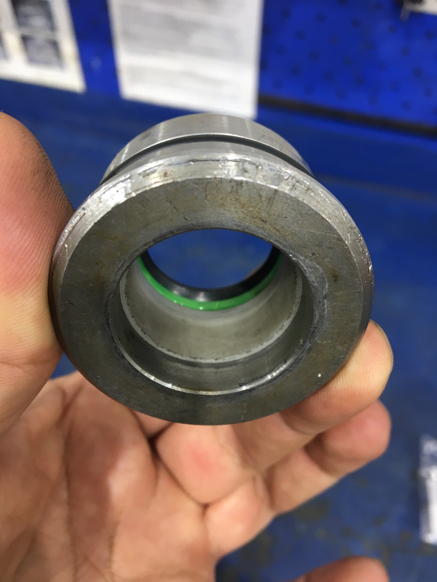 Устранение люфта рулевой рейки — Renault Trafic (2G), 2 л, 2008 года ...