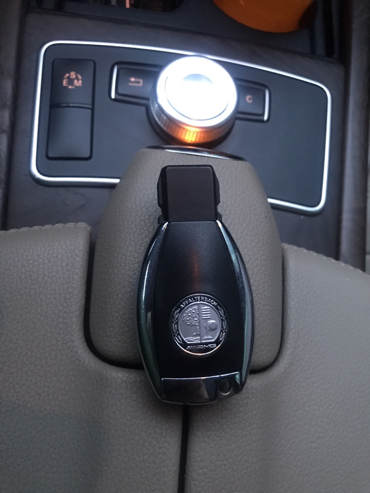Очень приятный мелочь 😎 — Mercedes-Benz E-Class (W212), 3,5 л, 2012 ...