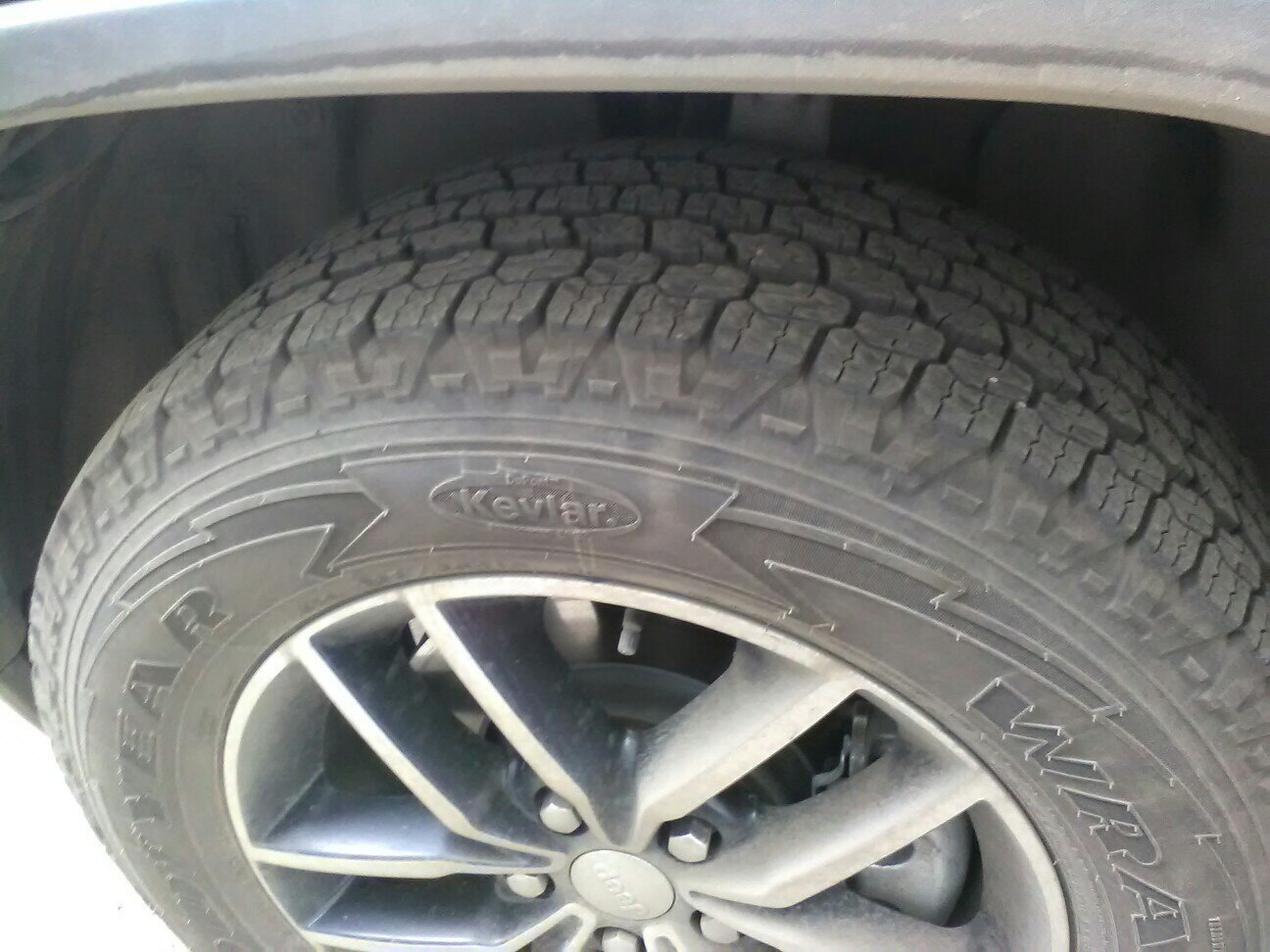 Goodyear wrangler 265 60 r18