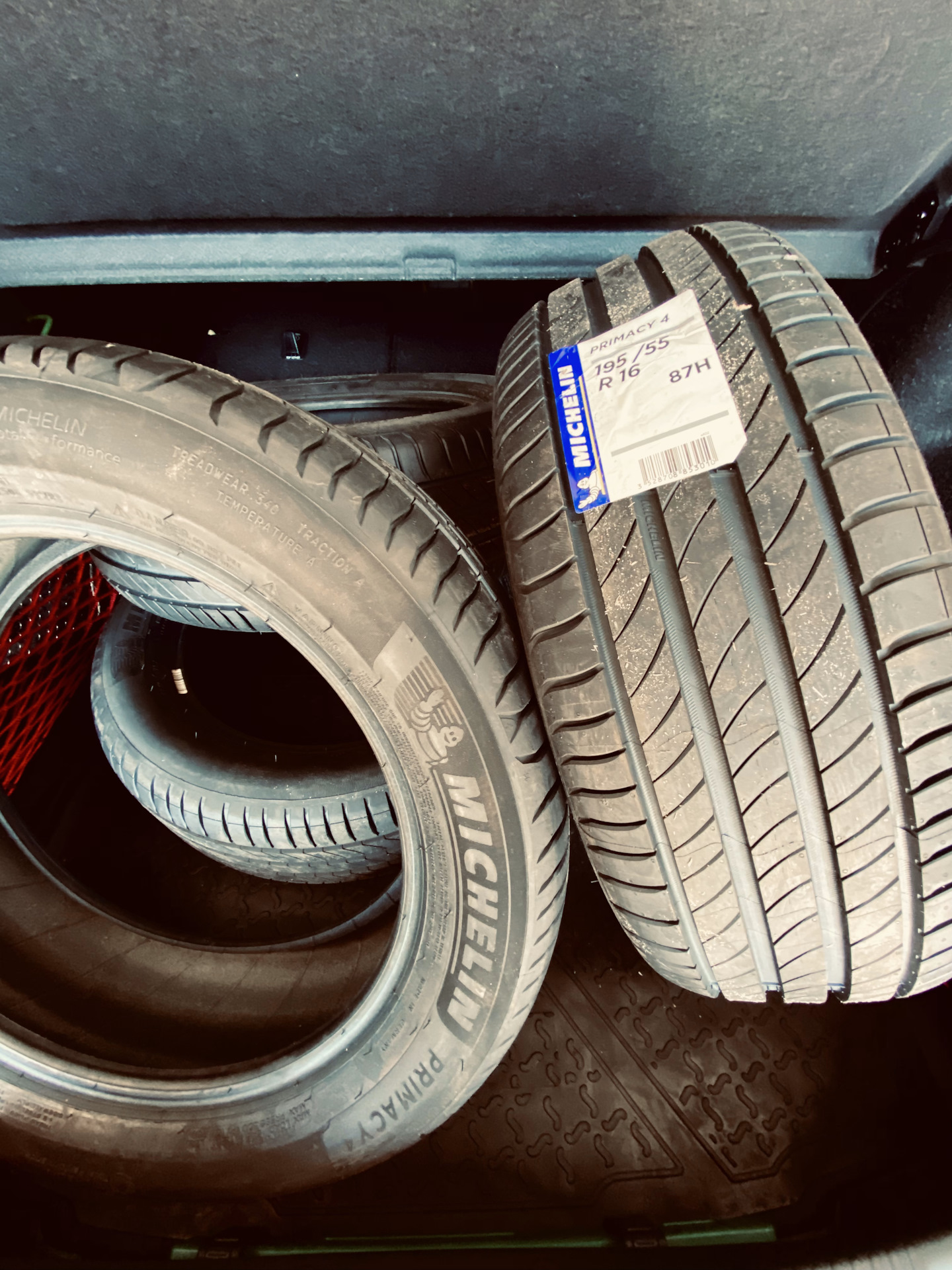 Колесо мишлен 16. Мишлен Примаси 4 205/55 r16. Michelin Primacy 4 195/65 r15. Мишлен Primacy 4 195/55 r16. Michelin Primacy 4+ 195/55 r16.