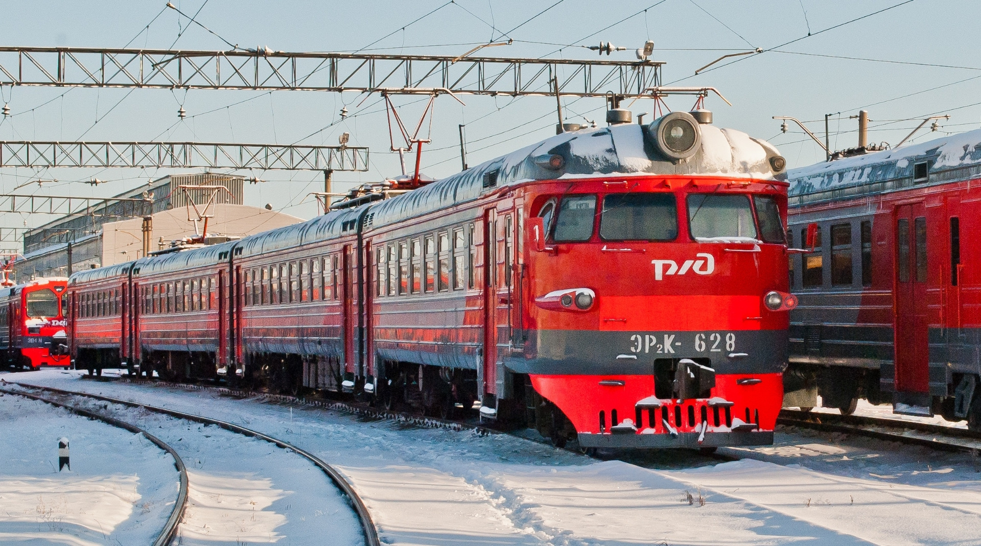 Электричка курган. Эр2к 628. Эр2 Курган. Эр2к-628 Балашов. ЧС 2 053 Курган.