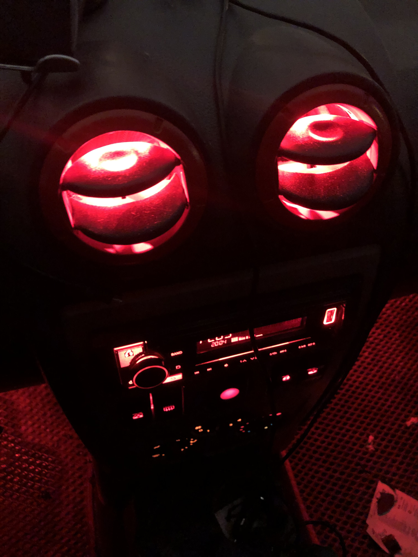 Подсветка дифлектора печки ( логан, ларгус, гранта, дацун) — Renault ...