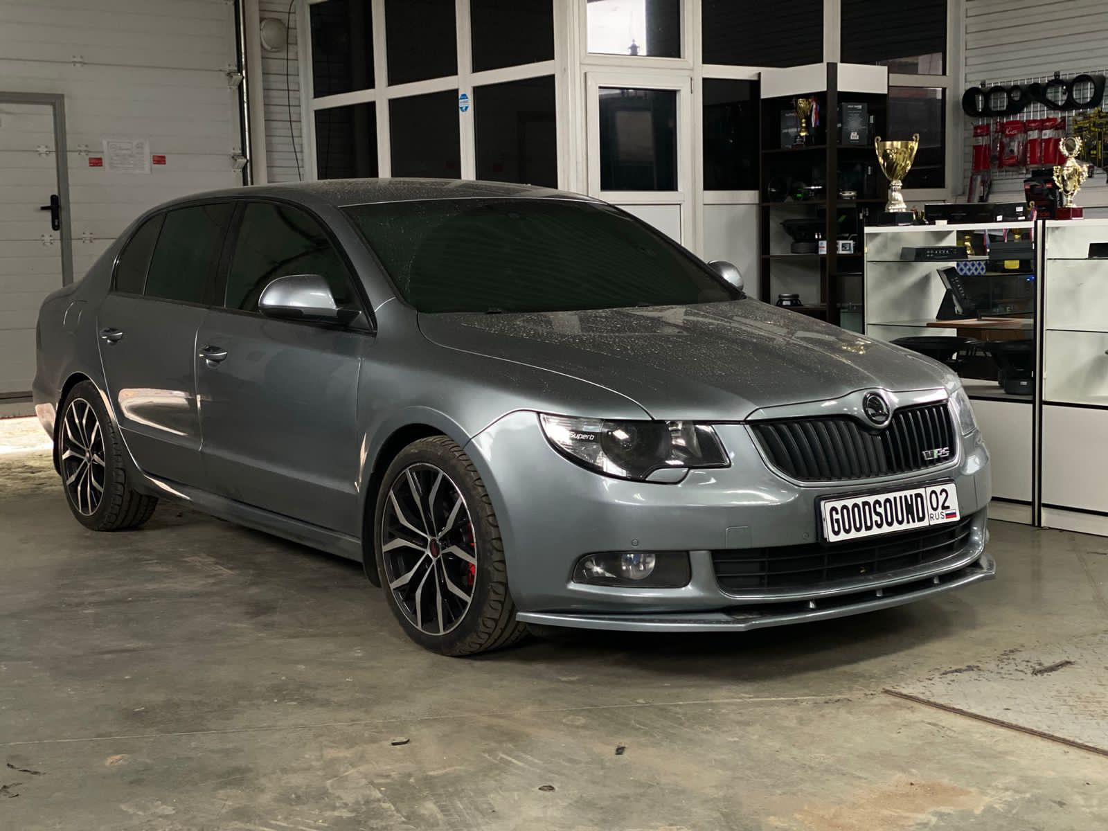 ШВИ дверей+2 усилителя+Teyes cc2 plus — Skoda Superb Mk2, 1,8 л, 2010 года  | автозвук | DRIVE2