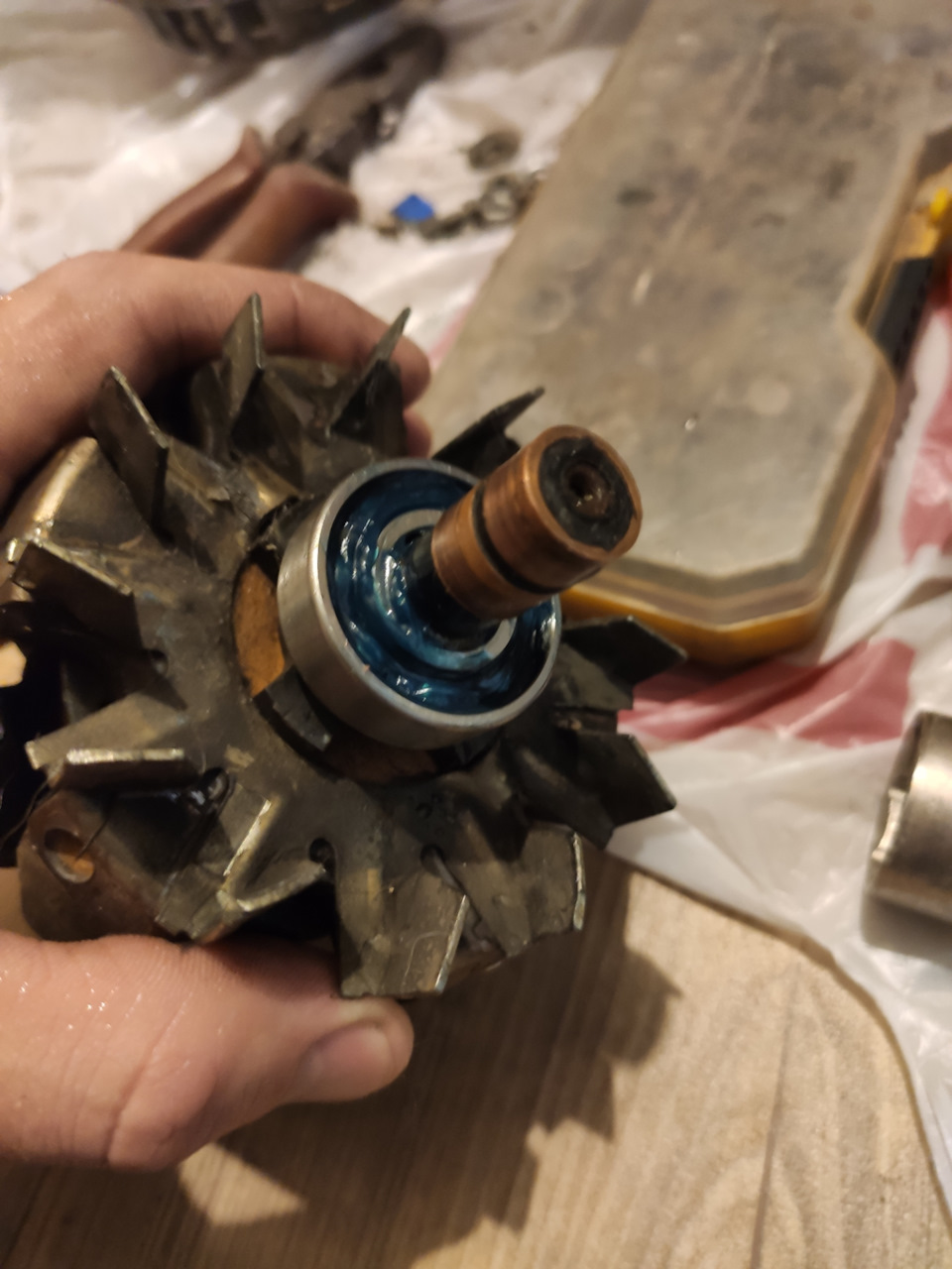 Снова генератор.Диод, симптомы. — Lada 21102, 1,5 л, 2000 года | своими ...