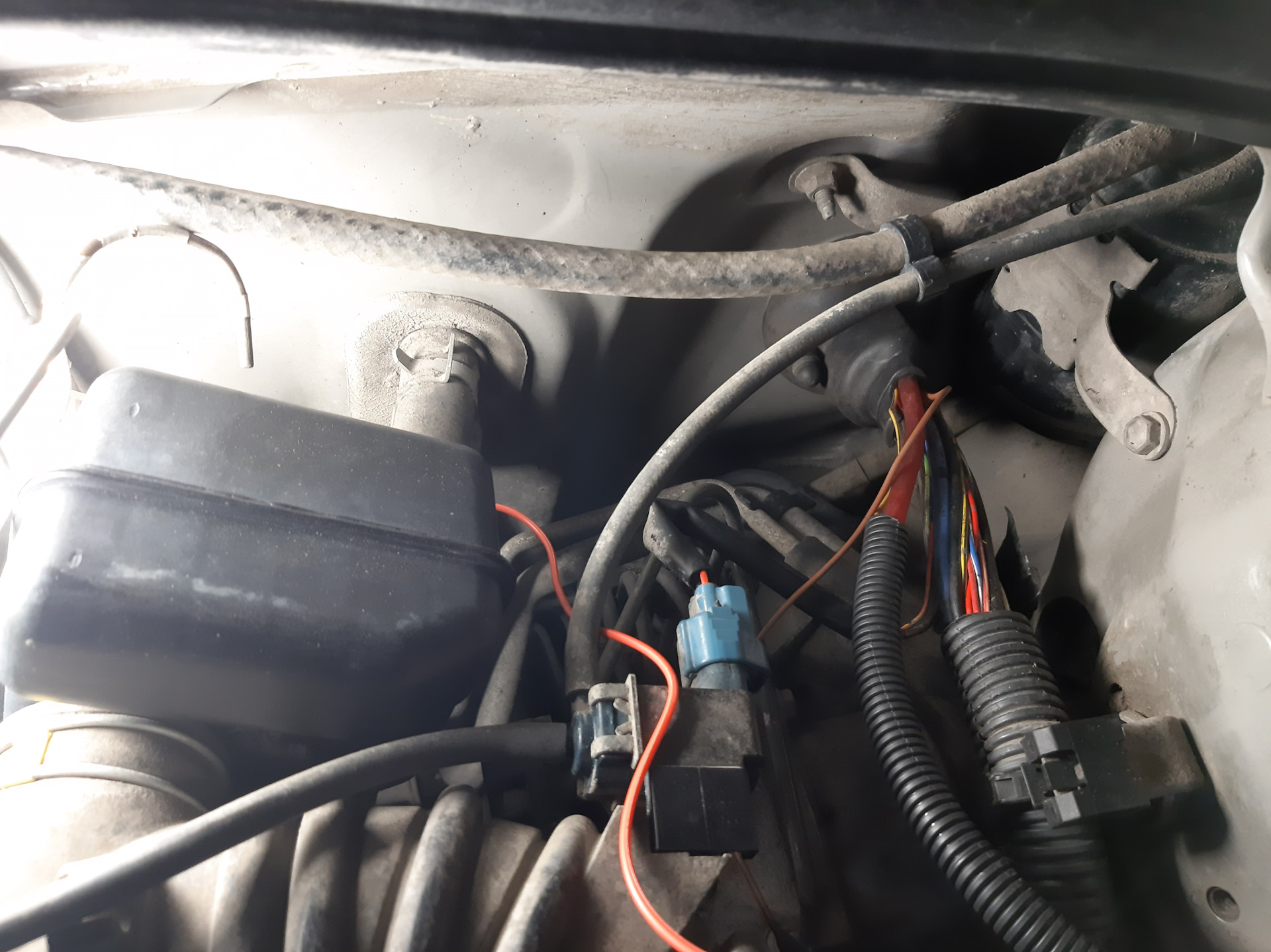 Установка сигнализации Scher-Khan Magicar 5 — Toyota Corona Premio ...