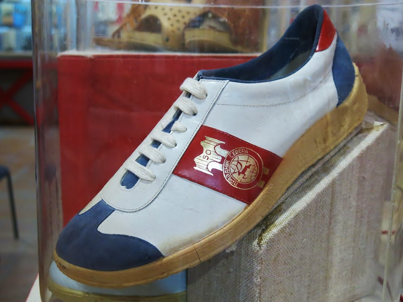 Чешские кроссовки 80-х цебо