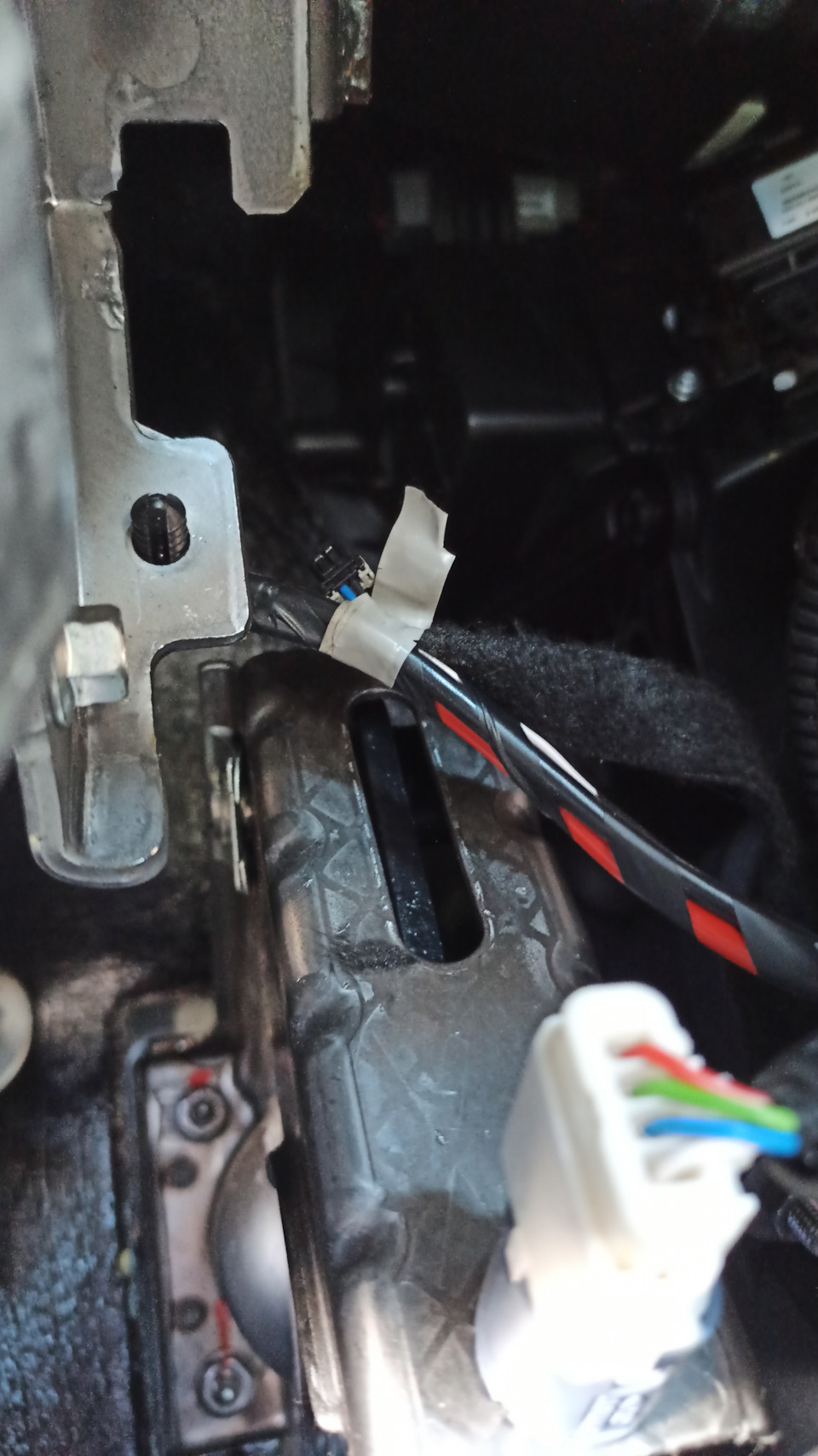 Атмосферная подсветка салона — Lada Vesta SW Cross (1G), 1,8 л, 2021 ...