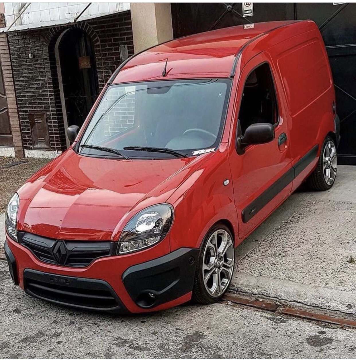 Renault Kangoo van