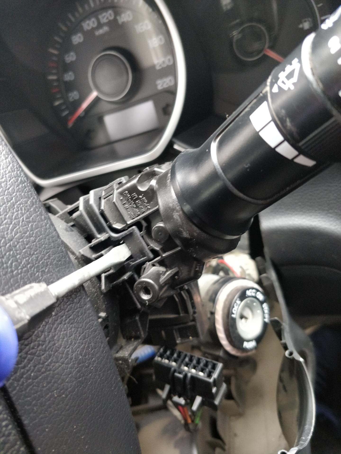 Датчик дождя ДДА-35 в Киа Рио — KIA Rio (3G), 1,6 л, 2014 года ...