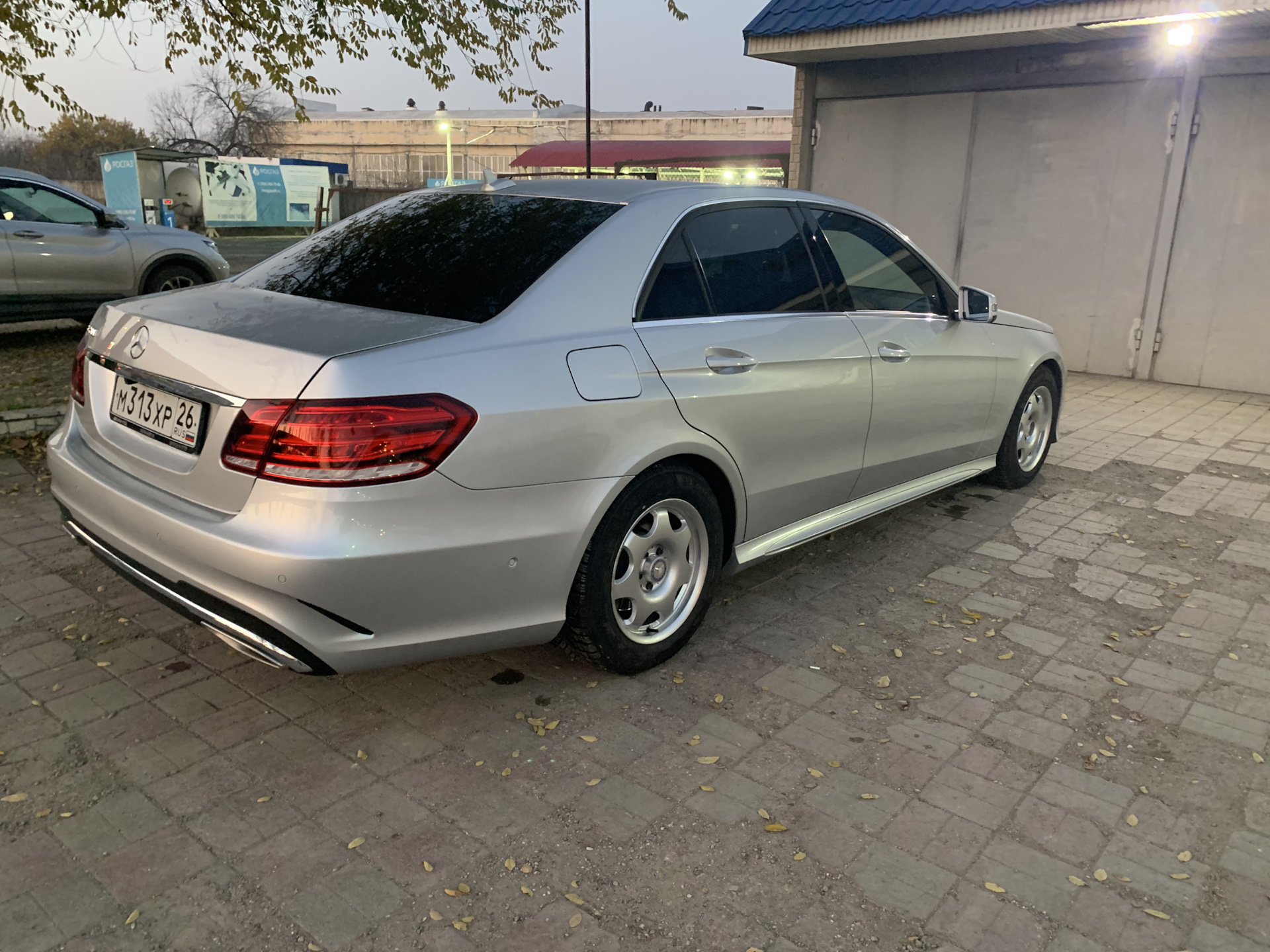 Вес колёс дисков для Мерседес — Mercedes-Benz E-class (W212), 2 л, 2013  года | колёсные диски | DRIVE2