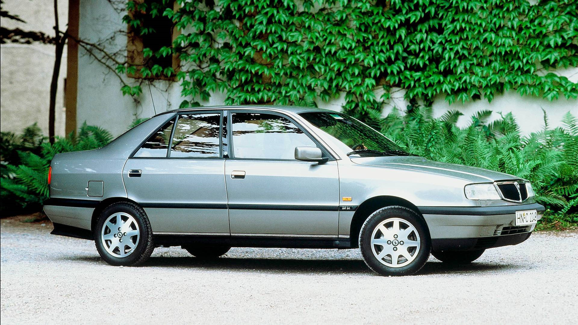 Lancia dedra. Лянча Дедра 1991 1,8. Лянча 2.0 1990.