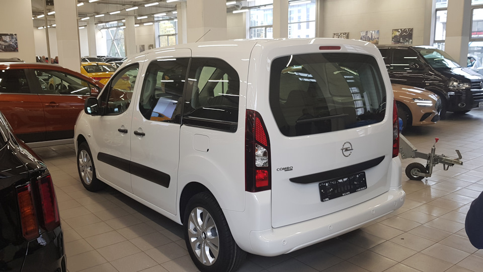 Гул / скрип сзади при движении на парковочных скоростях — Opel Combo ...